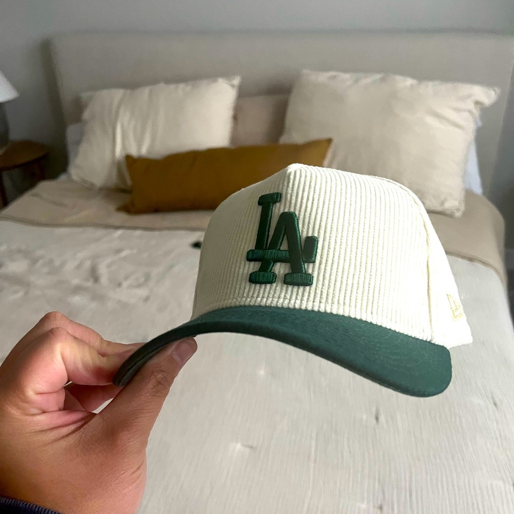New Era LA hat- NEVER worn
